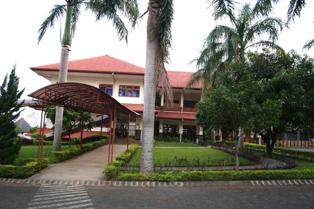 The Elementary Building