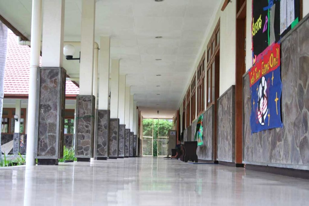 Walkways high school building